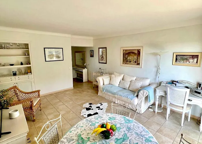 Ohana, Apprtement アパート *